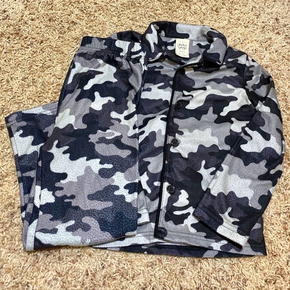 Faded Glory Other - 5/$10 Camo Pajama Set